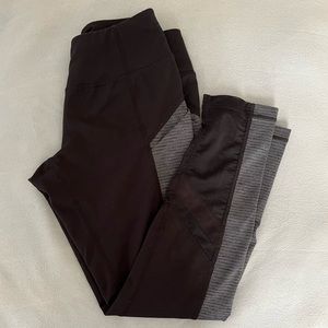 Zella Cropped Leggings w/ Mesh